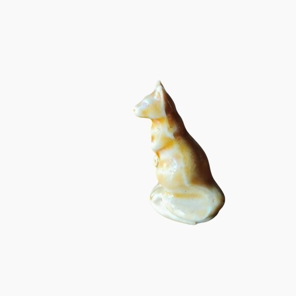 Wade Whimsies Kangaroo Figurine English Porcelain Miniature Vintage Collectible - Picture 5 of 6